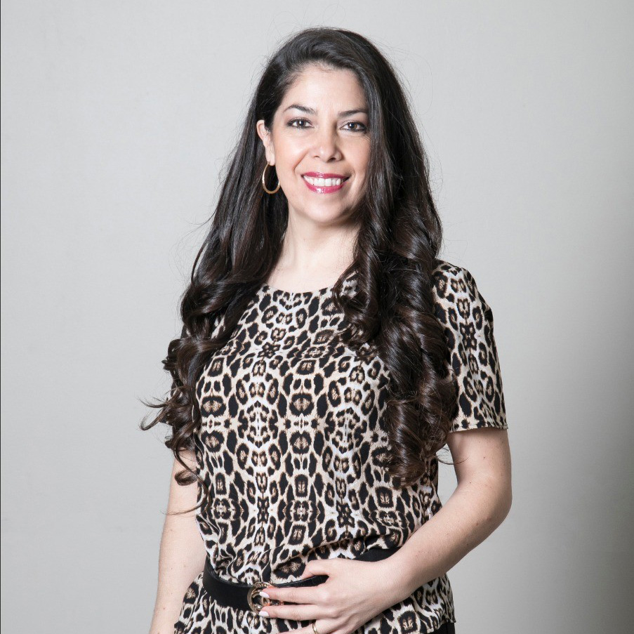 Ximena Hidalgo F.